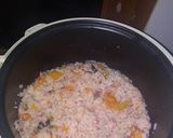 Foto langkah ke 2 dari resep 75 • Nasi Tomat rice cooker.