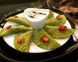 A picture of step 5 of Dosa Gujiya.