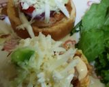 A picture of step 4 of Pizza Burgers.