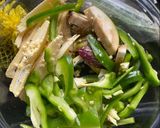 A picture of step 3 of Thai Chicken Curry.