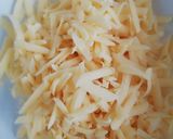 Pomidory malinowe nadziewane pastą jajeczną z żółtym serem krok przepisu 2 zdjęcie