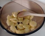 Foto del paso 1 de la receta: Carne picada con patatas y mahonesa