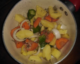 Foto del paso 1 de la receta: Guiso de piernas con queso en terrón.🇸🇻