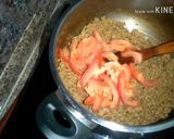 A picture of step 4 of Achari shimla mirch keema - capsicum with beef mince.