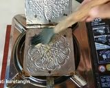 Foto langkah ke 6 dari resep Kue Sapik Khas Minang.