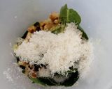 Foto del paso 2 de la receta Pesto de espinacas y nueces
