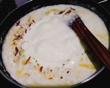 मलाई कुल्फी विथ जेली ट्विस्ट(malai kulfi with jelly twist recipe in hindi) रेसिपी चरण 4 फोटो