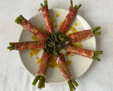 Foto del paso 5 de la receta: Espárragos al horno con gabardina de jamón serrano y queso