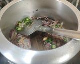 A picture of step 4 of Ghugni (white Matar).