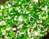 Hình bước làm 4 của món Bánh Căn Trứng Thịt Bò