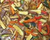 Foto del paso 5 de la receta: Fideuá de carne y verduritas