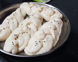A picture of step 5 of Sweet Braided Buns.