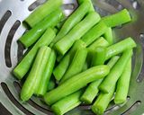 菇香四季輕食感（四季しいたけヘルシー炒め）的食譜步驟3照片