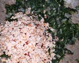 சிறுகீரை பொரியல்(siru keerai poriyal recipe in tamil) ரெசிபி ஸ்டேப் 2 புகைப்படம்