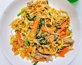 Hình bước làm 5 của món Mỳ trứng xào nhanh cho bữa sáng