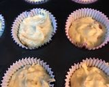 Φωτογραφία βήματος 5 της συνταγής Cupcake με γλάσο αναρή-βούτυρο και Παφίτικα λουκούμια τριανταφύλλου