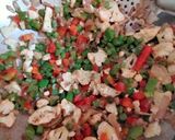 A picture of step 3 of Crispy Cheese and mix veg.masala Dosa.