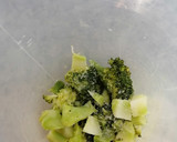Foto del paso 2 de la receta: Salsa de brócoli y nueces