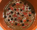 Фото кроку 5 до Двухслойный пирог с яблоками и ягодами.