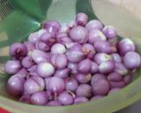 Foto langkah ke 1 dari resep Bawang goreng renyah.