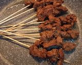 Foto langkah ke 3 dari resep Sate Maranggi Sapi.