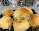 Foto del paso 7 de la receta: Panecitos con queso rallado