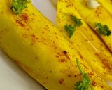 A picture of step 5 of Grilled Chilli Mango.