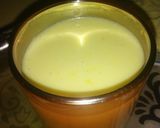 बादाम पिस्ता  मिल्कशेक (Badam Pista Milkshake recipe in hindi) रेसिपी चरण 2 फोटो