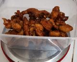Foto langkah ke 6 dari resep Kulit ayam crispy tanpa tepung.