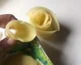 A picture of step 1 of Fry Potato roses.