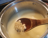 Foto del paso 2 de la receta: Sopa de pollo con garbanzo