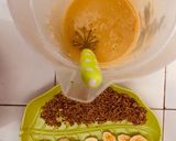 Foto langkah ke 2 dari resep Kue khamir setengah matang.