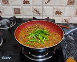 A picture of step 6 of Mushroom Masala Curry.