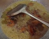 Foto langkah ke 2 dari resep Minyak Ayam.