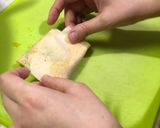 Foto langkah ke 6 dari resep Martabak telor mini.