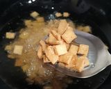 थ्री शेप नमकपारे (काजू शेप, मिनी नमकपारे, लम्बे नमकपारे)(three shape namakpare recipe in hindi) रेसिपी चरण 7 फोटो