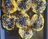 Foto del passaggio 4 della ricetta Gnocchi alla romana con salvia,rosmarino semi di sesamo neri