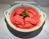 Foto del paso 4 de la receta: Helado de frambuesas, yogur y sirope de arce