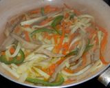Foto del paso 3 de la receta Salteado de verduras con chipirones