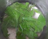 A picture of step 1 of Spinach garlic noodles.