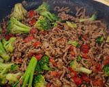 Foto del paso 3 de la receta: Salteado de verduras con lentejas y carne picada de ternera