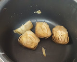 Foto del paso 2 de la receta: Lenguas de cerdo en salsa, con alcachofas