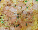 Foto langkah ke 3 dari resep Telur dadar sosis.