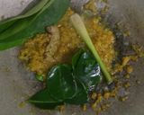 Foto langkah ke 1 dari resep Ayam Goreng Kremes.