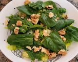 Foto del paso 3 de la receta: Ensalada de espinacas, aguacate y frutos secos