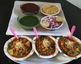 A picture of step 14 of Ghuugni Chaat.