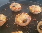 A picture of step 6 of Bread Piza cups.