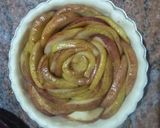 A picture of step 9 of Apple Rose pie.
