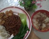 Gambar langkah 1 resipi Yee mee kicap wantan sup simple sesangat.