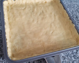 Foto del paso 3 de la receta: Tarta de coco 🥥 rallado y en escamas con dulce de leche en la flip